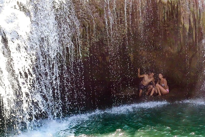 2025 Tarsier, Waterfalls & Chocolate Hills Tour - Chocolate Hills Viewing Deck in Carmen: short stop, classic payoff