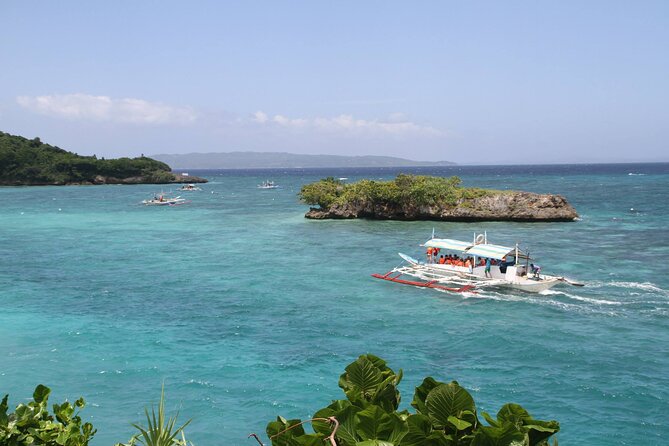 4 Hour Private Boracay Island Hopping Tour - Magic Island and the 10-meter cliff jumping option