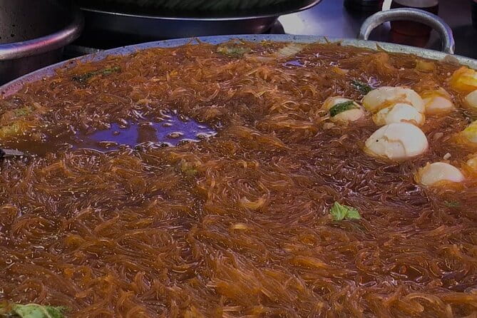 Authentic Manila Chinatown Food Tour Exploration - About 10 Dishes That Tell You What Filipino-Chinese Mixing Tastes Like