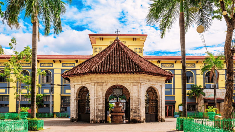Best Seller Cebu City Group Tour - Sirao Garden first, a colorful warm-up before the temples