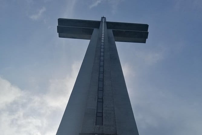 Bites and Sights: Tagaytay Food and Nature Excursion from Manila - The 10 delicacies: what you likely taste, and how to plan