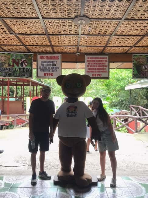 Bohol: Chocolate Hills, Loboc River, and Tarsier Tour - A tight 8-hour loop of Bohol’s must-sees