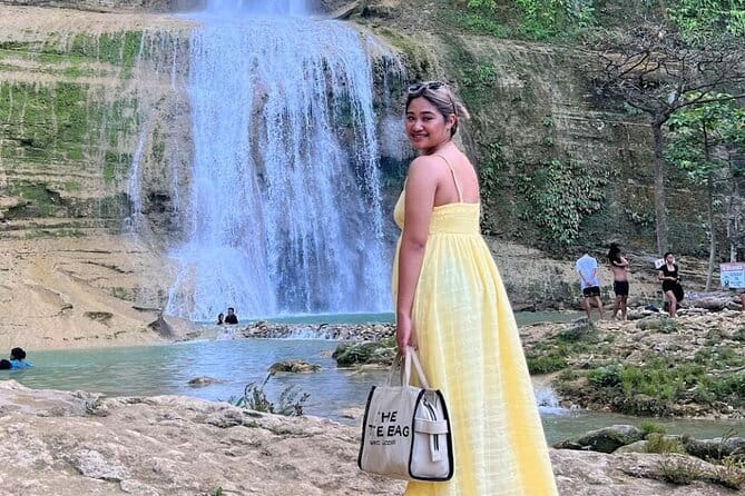 Bohol Chocolate Hills, Tarsiers & Loboc River Shared Tour - Chocolate Hills and Bilar’s mahogany forest for contrast and photos