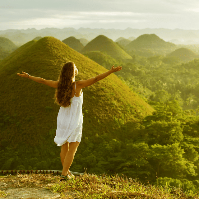 Bohol Countryside Day Tour w Lunch at Loboc River From Cebu - Price and logistics: is $144 good value?