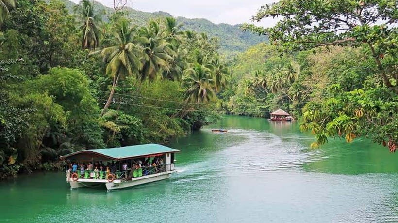 Bohol: Guided Chocolate Hills & Tarsiers Tour - Optional bonus stops: Baclayon Church or an underground cave