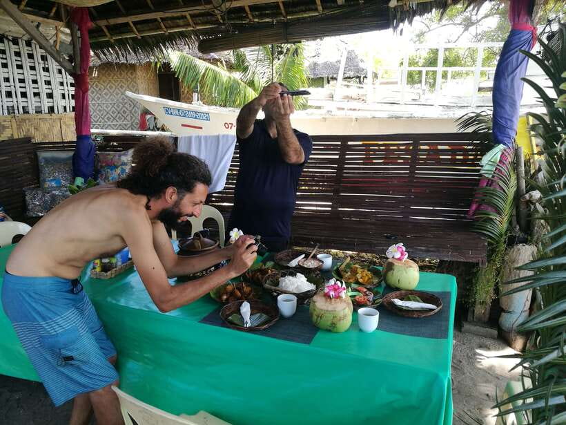 Bohol: Pamilacan Island Dolphin/Turtle Watching Tour & Lunch - Turtle Snorkeling and Coral Garden: Short Session, Guided Up Close