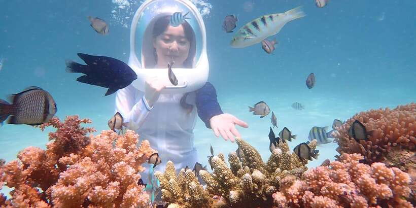 Boracay: Helmet Diving Experience with Photos and Videos - Safety briefing and the helmet moment, yes, your ears pop