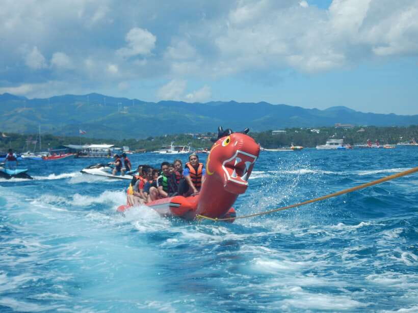 Boracay: Inflatable Banana or Dragon Boat Ride - After the splash: staying at the floating station for Boracay photos