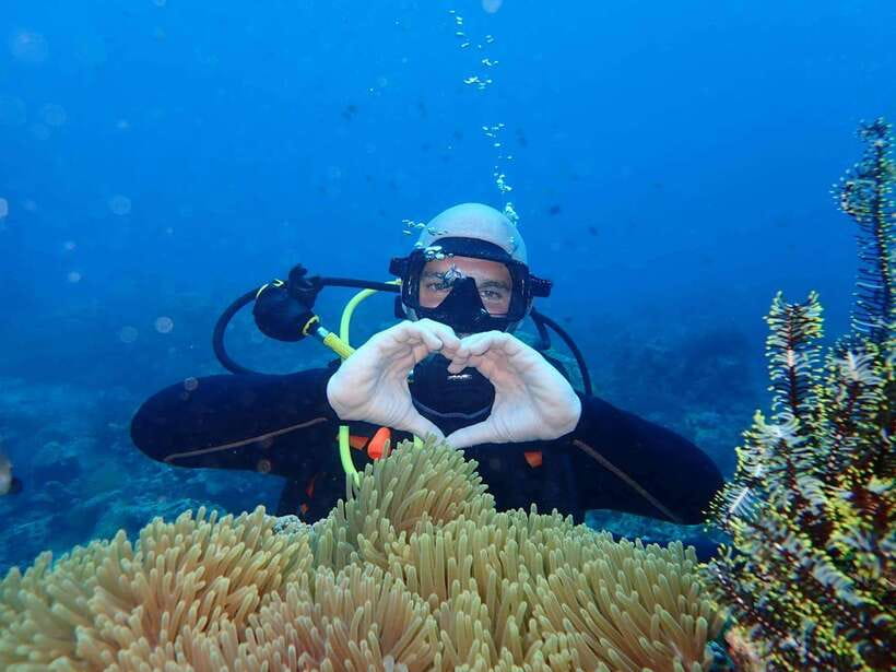 Boracay: Introduction to Scuba Diving Experience - Gear up the easy way: what’s provided and how fit affects comfort