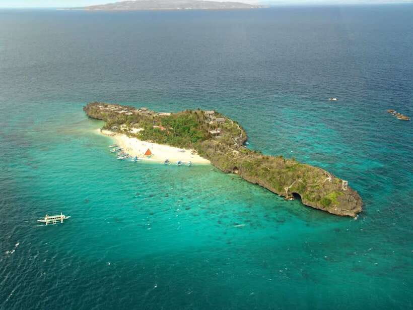 Boracay: Island and Beach-Hopping Boat Tour with Snorkeling - Crocodile Island snorkeling: a second chance to see more sea life