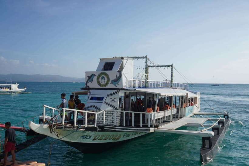 Boracay Island Hopping Experience - The Lunch Value: Why Included Food Changes the Whole Day
