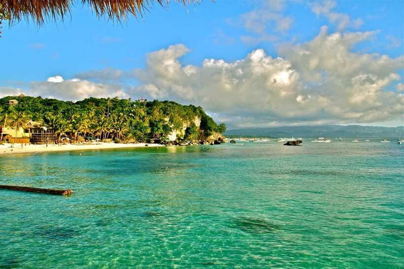 Boracay: Island Hopping | Pick-up at the Hotel - Snorkeling Near Crocodile Island and Ilig-iligan