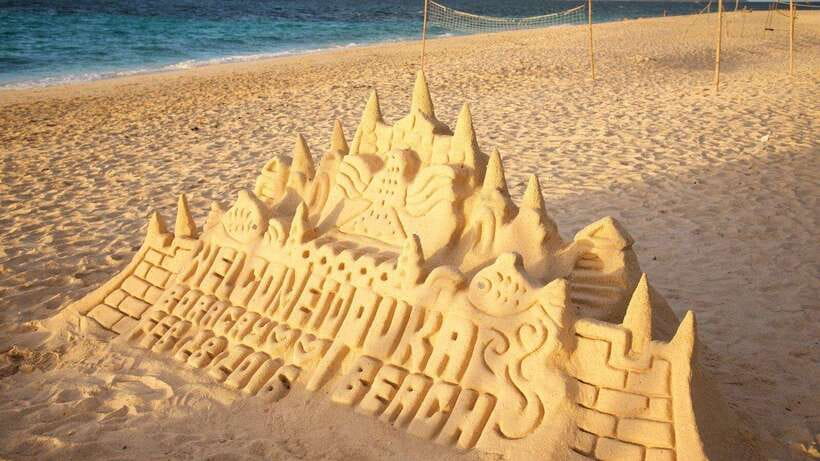 Boracay: Island Hopping with Parasailing Experience - Key things that make this Boracay trip worth your time