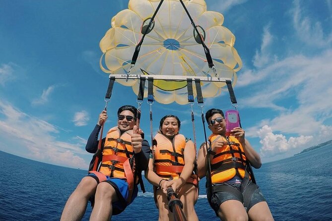 Boracay Parasailing Experience - Why This 15-Minute Parasail in Boracay Feels Worth It