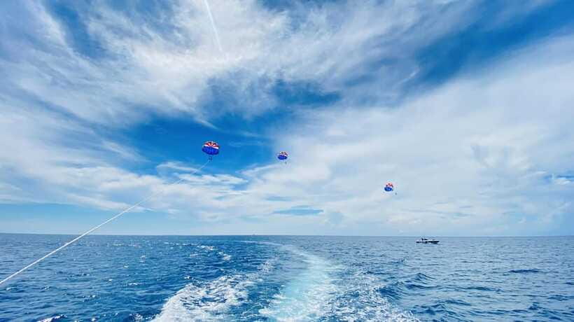 Boracay Parasailing with Insta 360 - Insta360 capture: what you gain beyond the one photo