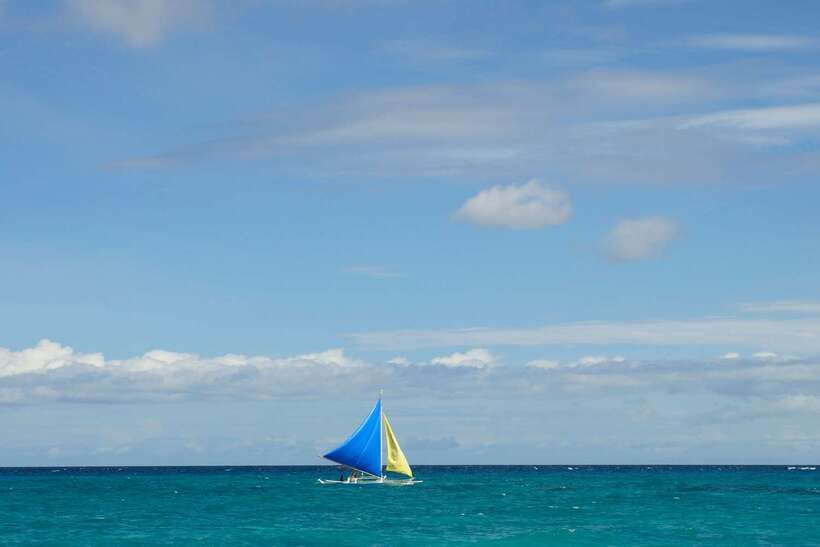 Boracay: Private Traditional Bamboo Boat Sailing Tour - Key Things That Make This Paraw Tour Worth Your Time