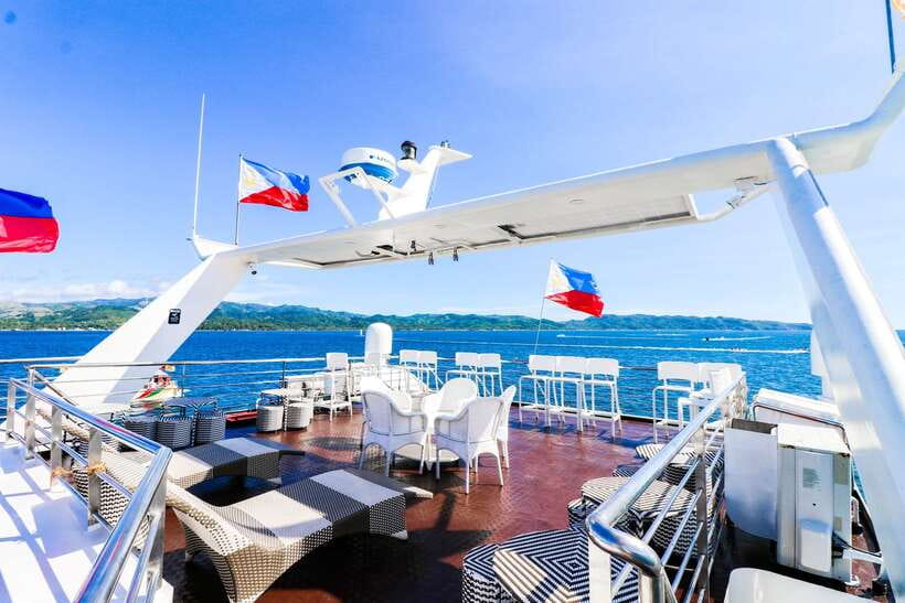 Boracay: Scenic Sunset Cruise with Live Music - Value for Different Types of Boracay Travelers