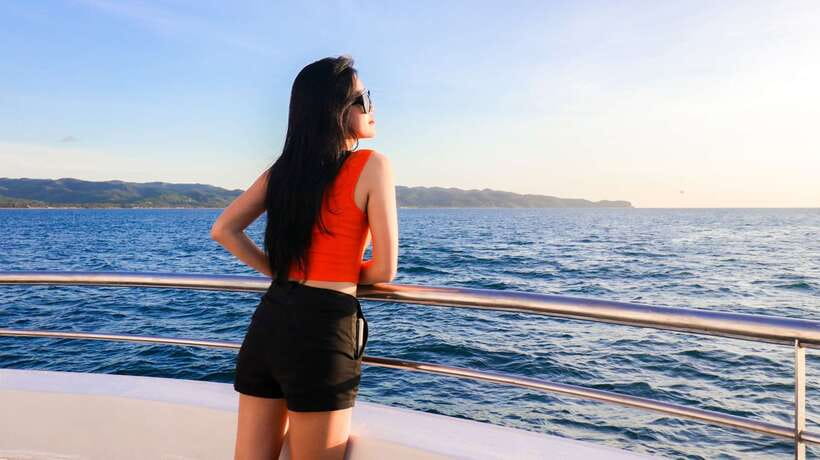 Boracay: Scenic Sunset Cruise with Live Music - What You Really Get for $40, Drinks, Cocktails, and the Snack Reality