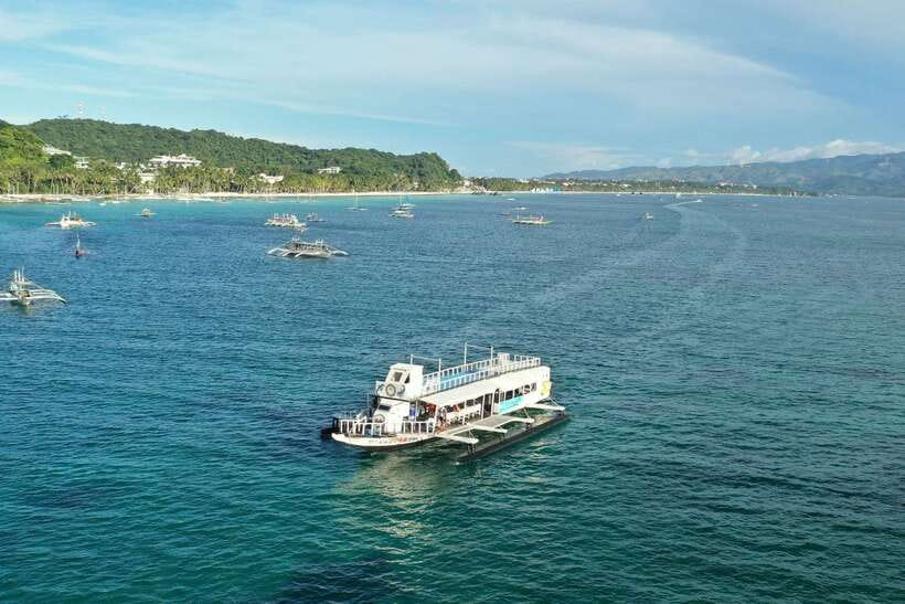 Boracay: Sunset Boat Party with Snacks - The onboard lounge setup: that netted side matters