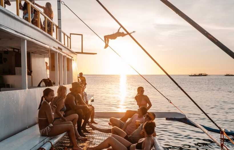 Boracay: Sunset Cruise Boat Party by Haqqy Life - Stop One: The First Boat Cruise and Your Main Sunset Window
