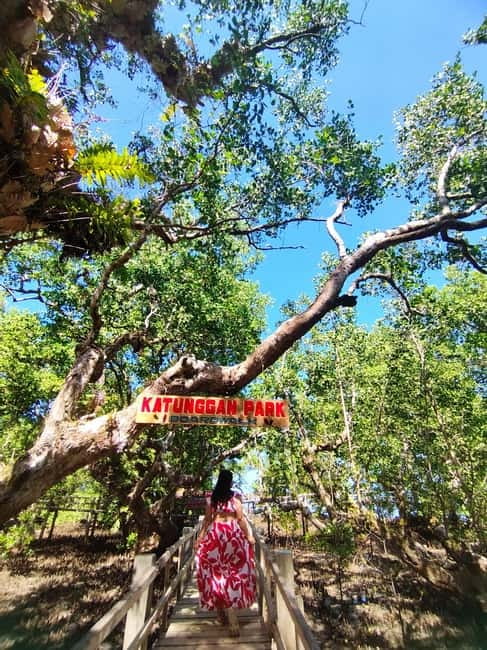 Camiguin: White Island Mantigue Island Exploration PRIVATE - Stop 1, White Island: Sandbar Magic With Real Swim Time