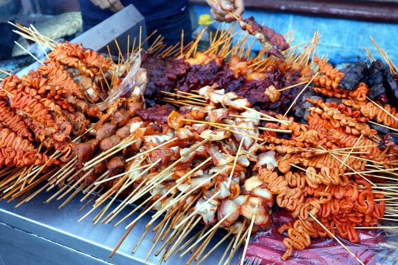 Cebu City: Historical, Local Cuisine & Mountain Guided Tour - Picking up at your hotel, then settling into a small-group pace