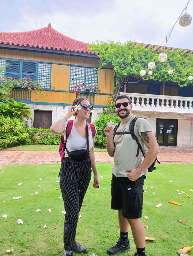 Cebu City: Walking Tour - Guide Chris and the Small Group Advantage
