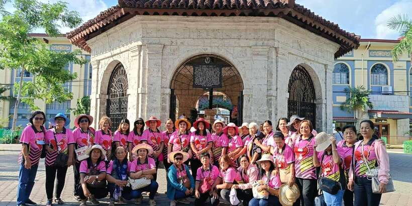 Cebu: Guided Heritage City Tour - Colon Street vibes, Parian Plaza pauses, and the feeling of old commerce