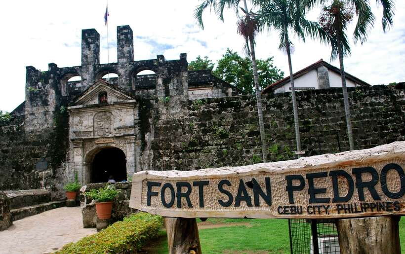 Cebu: Guided Heritage City Tour - Basilica Minore del Santo Niño: the devotion that shapes Cebu