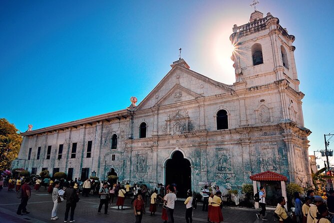 Cebu Historic and Views Tour Pickup Dropoff and Lunch (private) - Fort San Pedro and the Tempo of a Real Heritage Site