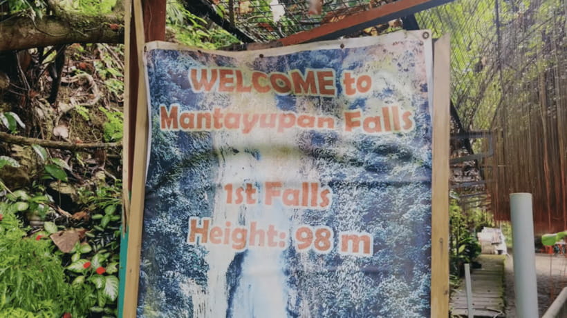 Cebu: Inambakan, Kawasan, and Mantayupan Falls Day Trip - Kawasan Falls in Badian: Turquoise Pools and Bamboo Raft Time