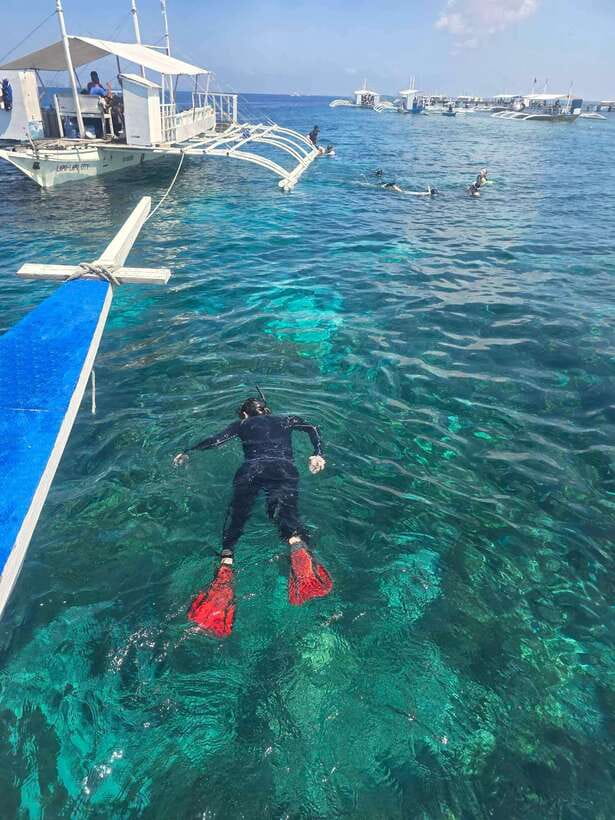 Cebu Island Hopping with Lunch - Getting to the boat: Mactan or Cebu pickup and the easy handoff