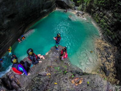 Cebu: Kawasan Falls Canyoneering & Cliff Jump Private Tour