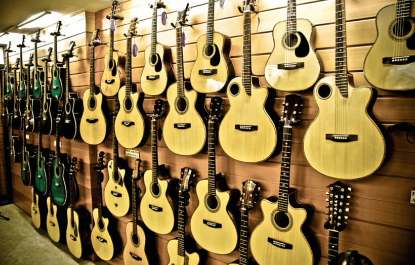 Cebu & Lapu-Lapu City Tour With Lunch at House of Lechon - Alegre Guitar Factory and Mactan Shrine, craft and conflict in one arc