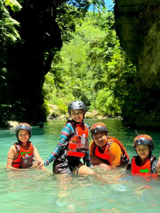 Cebu: Moalboal Snorkeling and Kawasan Falls Canyoneering - Getting there early: Cebu City or Mactan to Moalboal