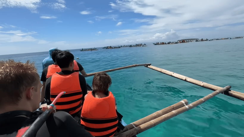Cebu: Oslob Whale Shark and Moalboal Snorkeling Tour - Getting picked up in Cebu, then handling the Oslob timing reality