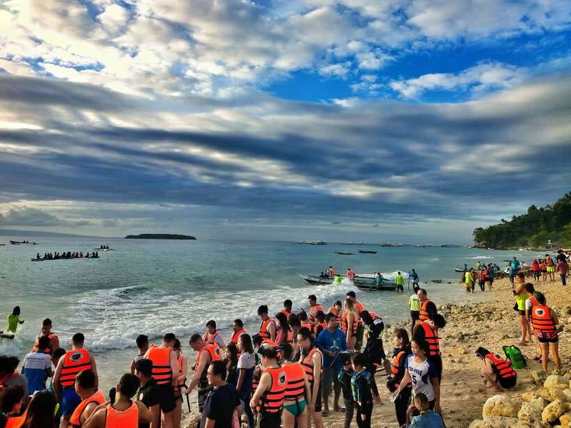 Cebu: Oslob Whale Shark Swimming - Breakfast, gear, and the short orientation that helps you enjoy the water more