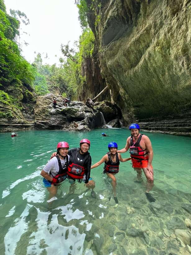 Cebu: Oslob Whaleshark Experience & Canyoneering Adventure - Lunch timing around Kawasan and Badian, and why it affects the whole day