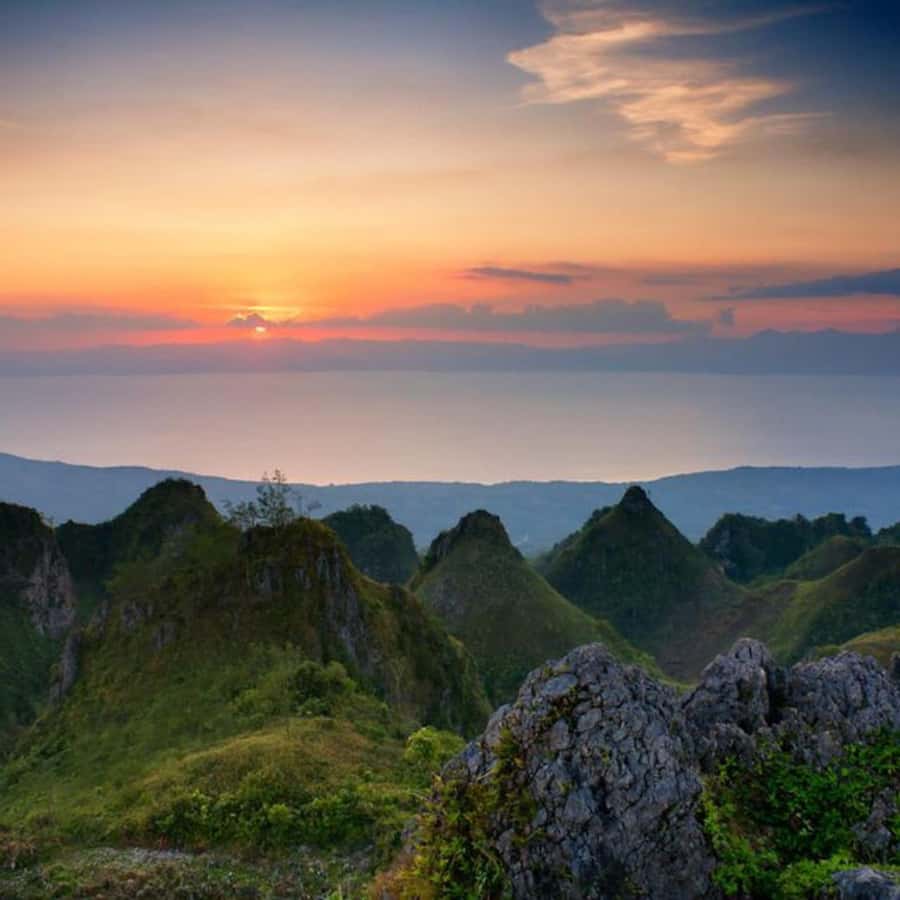 Cebu: Osmeña Peak and Kawasan Canyoneering Day Tour - Quick hits before you go