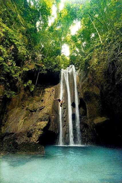 Cebu South Falls: Mantayupan, Kawasan, Inambakan & Aguinid - Transportation and Group Setup: Private Comfort on a Busy Road Day