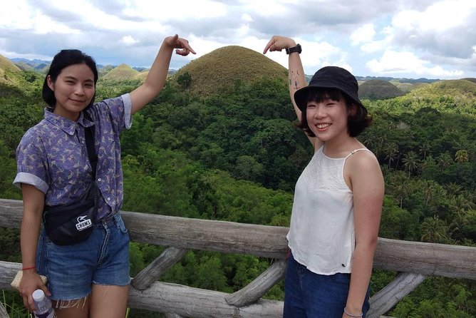 Chocolate hills tour with Tarsier & Loboc river Buffet Lunch (half-day tour) - Bohol Tarsier Conservation Area: The Tiny Primate Moment