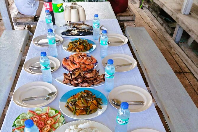 Coron Island Escapade Group Tour with Island Lunch - The full-day rhythm starts at 8:00am in Coron Town