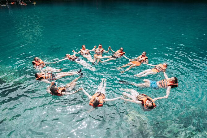 Coron Island Hopping Tour: via Private Yacht - Kayangan Lake: the classic lagoon stop and the fee question