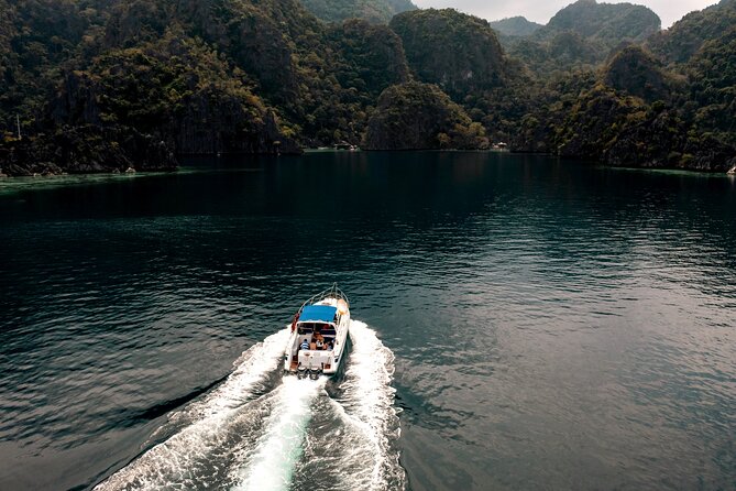 Coron Island Hopping Tour: via Private Yacht - The flow of the day: how your skipper keeps things easy
