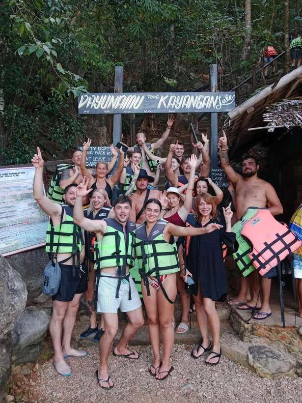 Coron Island Tour: 5 Top Attractions & Island Buffet Feast - Price and value for a full Coron day