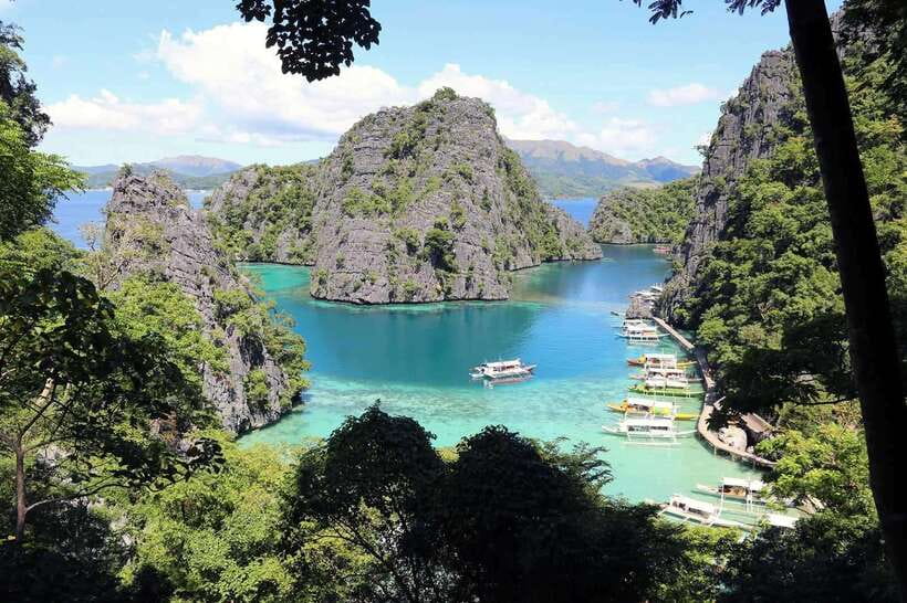 CORON:ISLAND TOUR A Lakes and Snorkeling with Corals - Banul Beach lunch stop: picnic time, beach swimming, and a breather