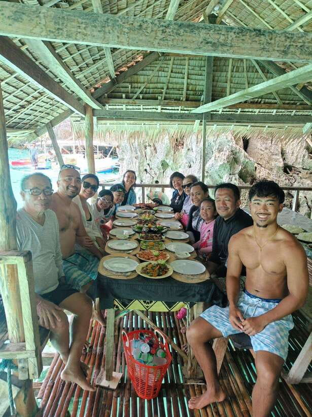 CORON:ISLAND TOUR A Lakes and Snorkeling with Corals - What to pack so snorkeling and beach time feel easy