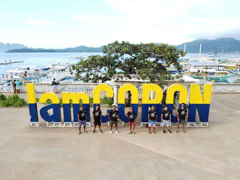 Coron: Kayangan Lake, Twin Lagoon, and Siete Pecados Tour - What to pack for Kayangan, lagoons, and reef time