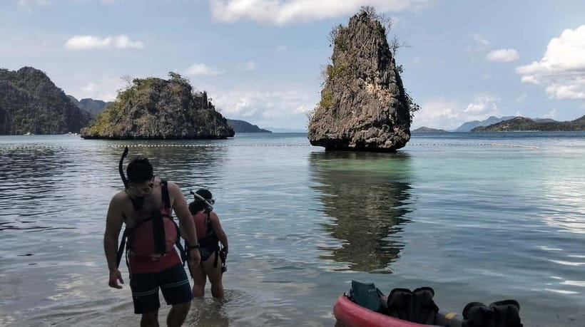 Coron: North Face Kayaking Tour with Lunch and Snorkeling - 8 AM Pickup, Gear Setup, and How the Day Starts Smoothly