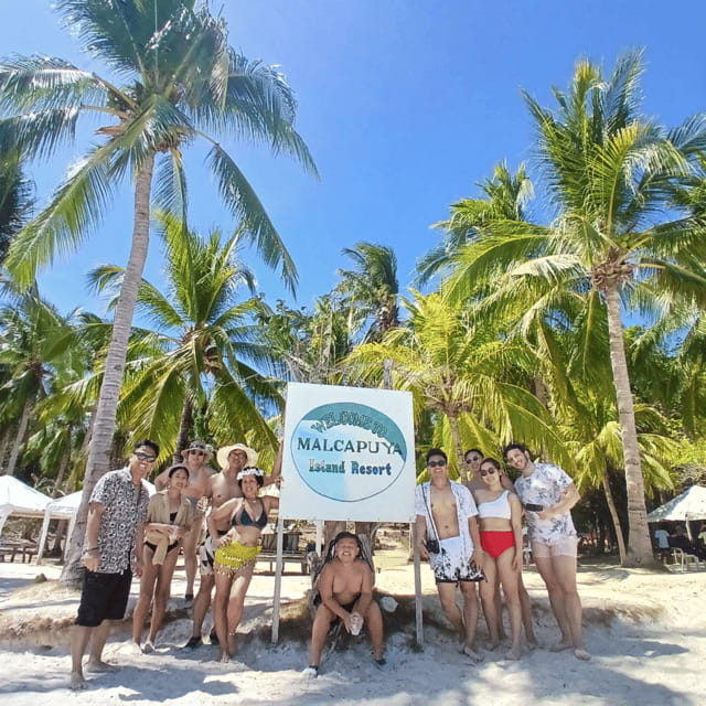 Coron Palawan - Island Escapade w/ Beachside Buffet Lunch - Getting on the Water, and why group size affects the day